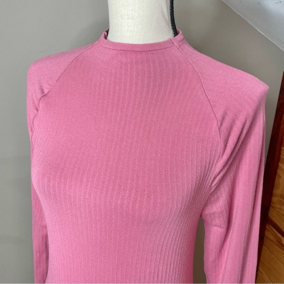 By Anthropologie Pink Ribbed Mock Neck Long Sleeve Top Shirt Medium - Picture 4 of 7